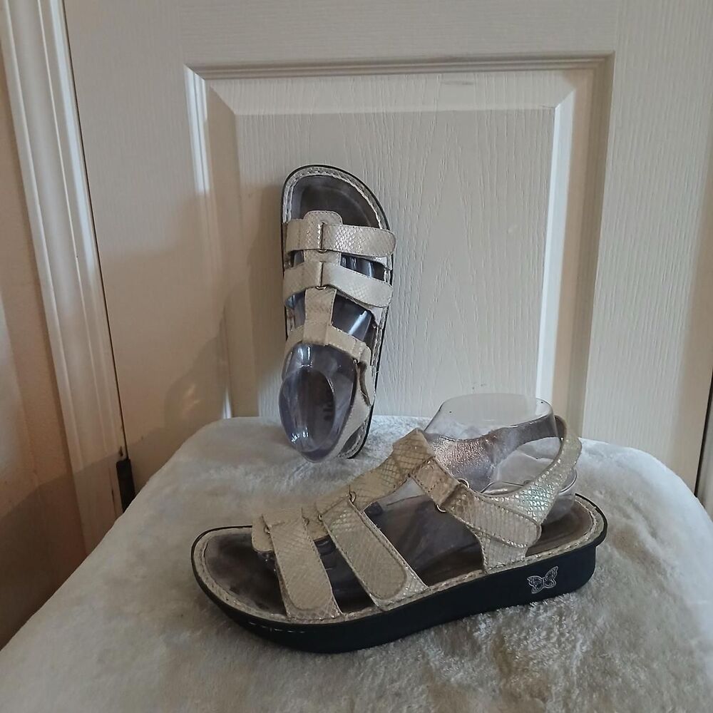Alegria Kleo Metallic Silver Snakeskin Embossed LeatherT-Strap Sandals EU 40 Y2K
